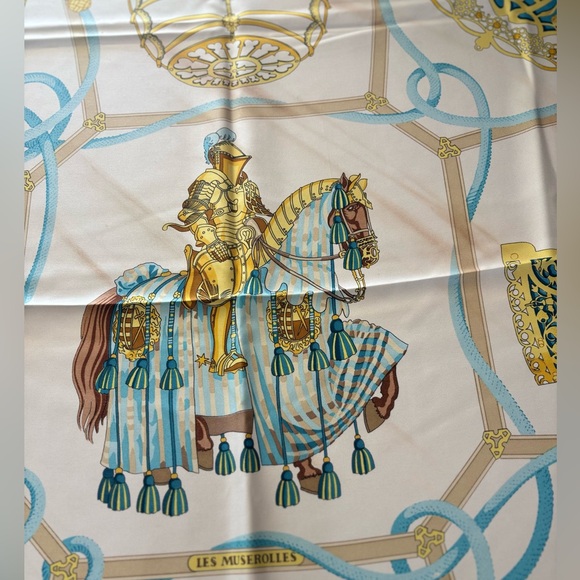 Vintage Hermes Les Muserolles Scarf Size 90 35x35 - Picture 4 of 6